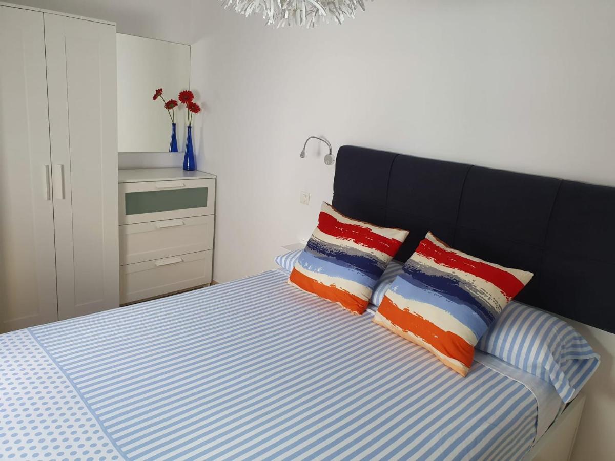 Apartamento Calas Puerto De Naos Bagian luar foto